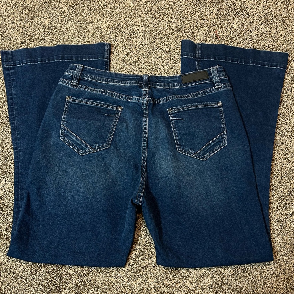 Women's Blue Jeans - Picture 2 of 4